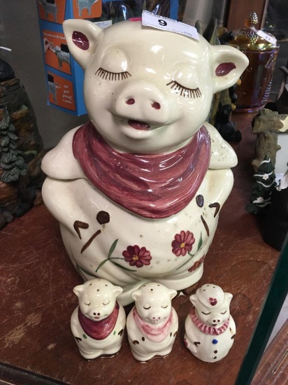 Shawnee Smiling Pig Cookie Jar & Set Pig S&P
