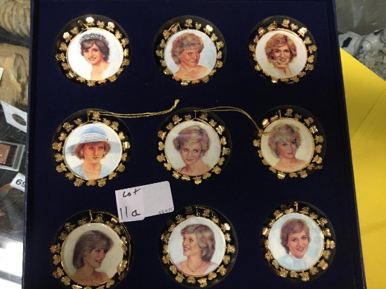 Box Diana Princess of Wales Gold Toned 9 Ornaments