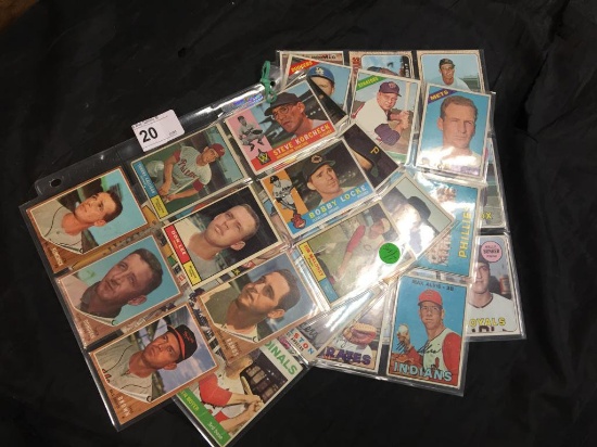 40 1960-1969 Baseball Cards- Very Good Condition