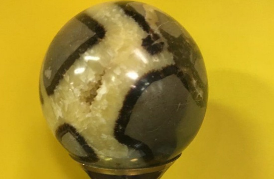 Crystal & Stone Sphere  Round Rock