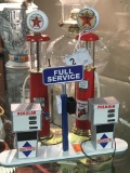 2 Texaco Gas Pumps Displays & Diamond Gasoline