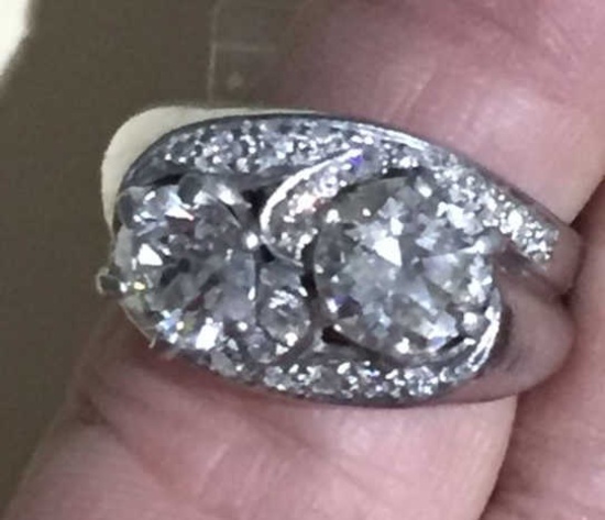 Amazing Platinum  3.21 Ct Diamond Ring,