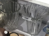 2 pressed glass vases