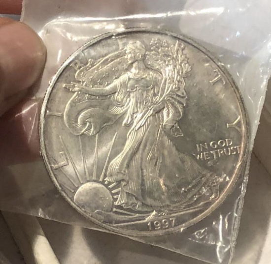 1997     .999 1 oz Silver Eagle $1 Dollar Coin