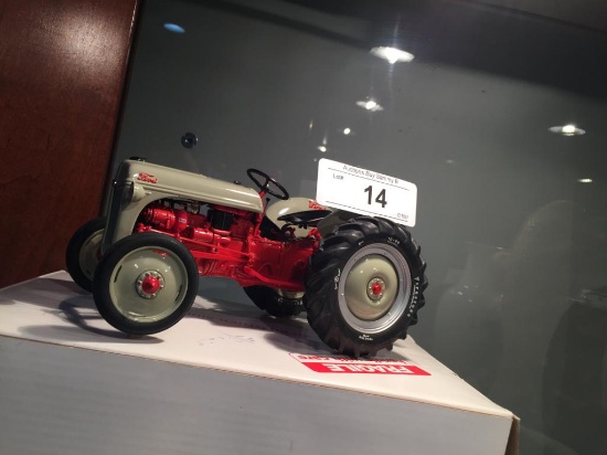 1927 Ford "F" Tractor Die Cast Model w/ Box