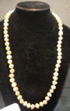 Irregular Shaped Pearl Necklace 18