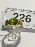 14k Gold Ring w/ Green Stone sz 7.75 TW 3.93 g