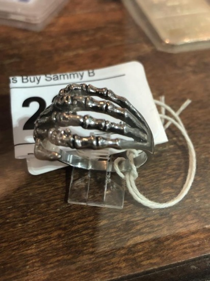 Men's Skelton Hand Ring sz 15