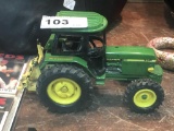 John Deere Die Cast Tractor 6 1/2