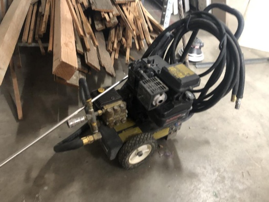 Briggs and Straton Power Washer