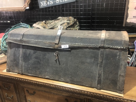 Antique Automobile Trunk, 1920's circa