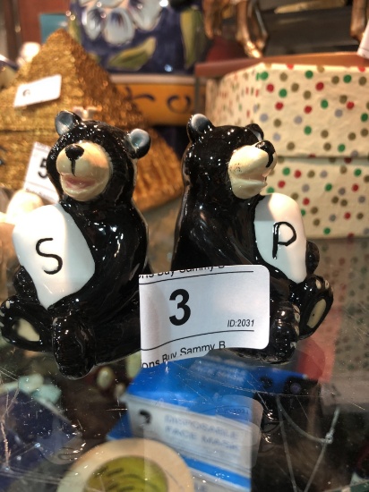 Bear Salt and Pepper Shakers