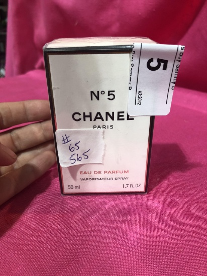NIB Chanel No. 5 Eau De Parfum