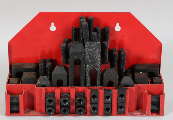 Lathe clamping set