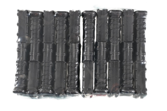 10 AR-15 magazines