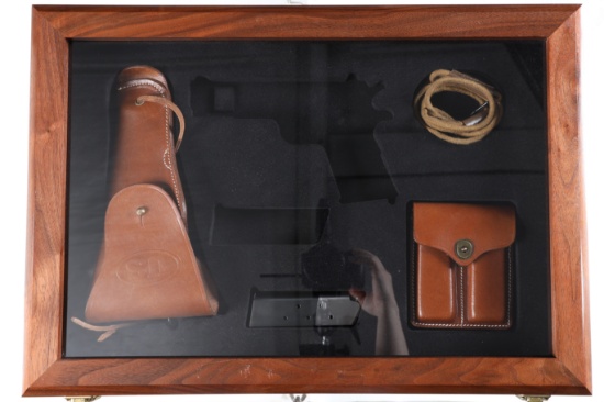 1911 Pistol Display Case