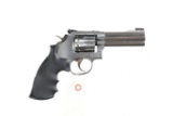 Smith & Wesson 617-4 Revolver .22 lr