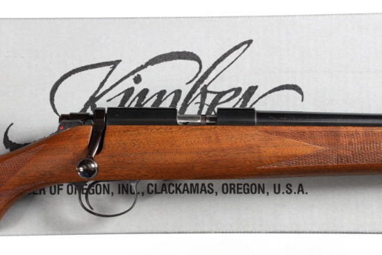 Kimber 82 Classic Sporter Bolt Rifle .22 lr