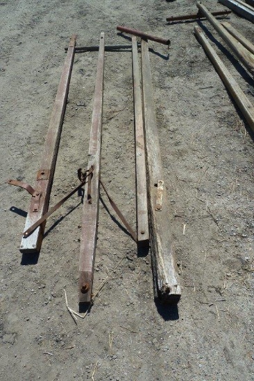 Lot of wagon poles with two eveners