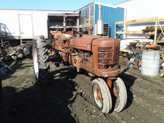 Farmall H Tractor