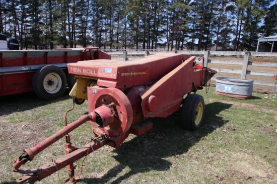 New Holland 310 Hayliner Square Baler