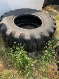 Industrial loader tire