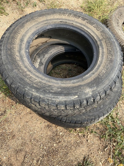 Single of p235/75r15