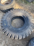 Loader tire