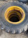 Grader tire