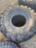 Loader tires