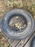 Recap tire