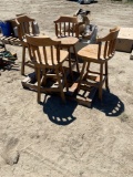 4 tall stools