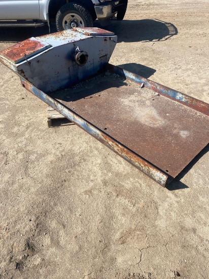 8 foot bed liner, fuel tank, toolbox