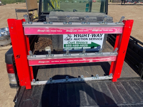 Snap on tool truck rack