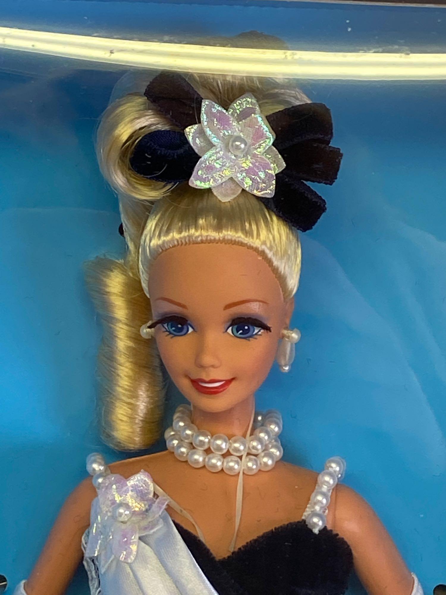 Mattel - Poupée Barbie Midnight Waltz Barbie Blonde #15685