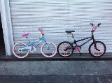 2 bmx bikes