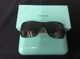 Tiffany and co like suglasses with case and box