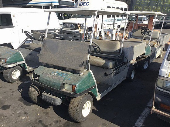 CLUB CAR GOLF CART