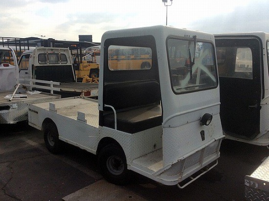 1994 TAYLOR DUNN CARGO CART