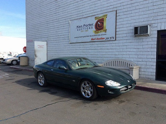 2000 JAGUAR XK8