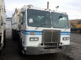 2001 PETERBILT 320 CABN OVER