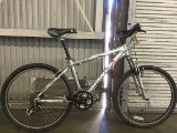 1 mountain bike, GIANT boulder SE 6061 aluminum alloy tubing shimano acera SR suntour