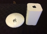 2 apple routers,no power plugs