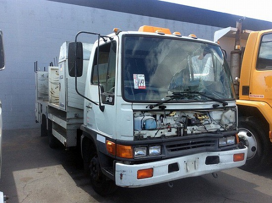 1999 HINO FB1817