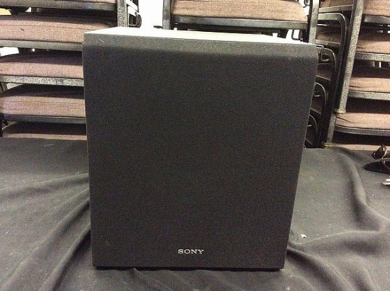 Sony SACS9 active subwoofer,looks new in box
