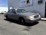 2001 FORD CROWN VICTORIA