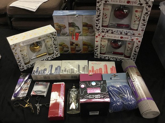 New in boxes perfumes,body lotions and shower gels,dryer balls, Liner mat,toiletries.tea