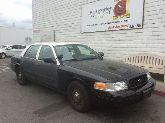 2005 FORD CROWN VICTORIA