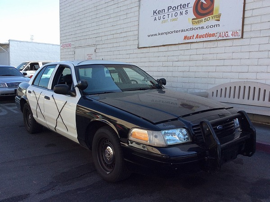 2001 Ford Crown Victoria Auctions Online Proxibid