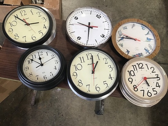Assorted Wall Clocks